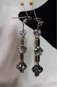 Silvertone Flower & Glass Bead Drop French Hook Earrings Pair Fashion Jewelry - Picture 1 of 3