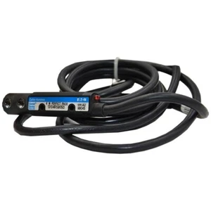 13104RS9050 Cutler-Hammer 4IN Perfect Proximity Sensor Comet Series --SA - Picture 1 of 1