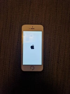 Apple iPhone 5c- 16GB - biały i srebrny (odblokowany) A1429 (GSM)  - Zdjęcie 1 z 9