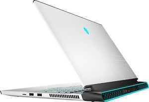 Alienware x17 R2 17.3" FHD Gaming Laptop i7-11800H 32GB RAM 1TB SSD RTX 3070