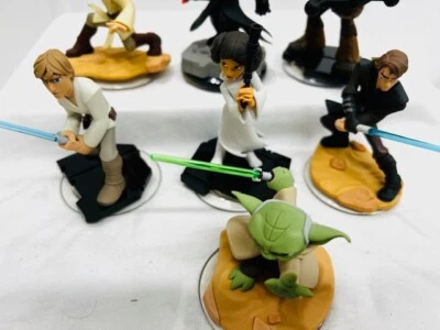 Lot of 7 Disney Infinity 3.0 Star Wars Character Figures - Lightly Used(T40) - Image 1 of 4