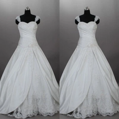 Vintage Wedding Dresses Lace Appliques Ruched A Line Retro A Line Bridal Gowns - Image 1 of 4