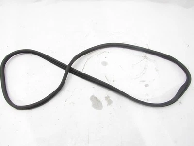 Sello de goma para puerta delantera izquierda del conductor Kia Sportage SX 2023 21-25; Foto 1 de 4