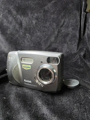 Kodak EasyShare CX4310 3.2MP Digital Camera Silver - Image 1 of 4