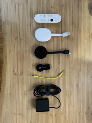 Google Chromecast bundle - Image 1 of 4