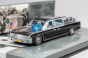 LINCOLN CONTINENTAL X-100 Presidential Parade Vehicle 1964 LBJ MINICHAMPS 1:43
