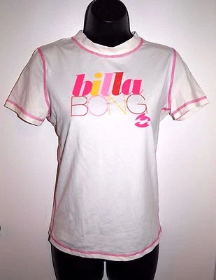 Top deportivo Billabong talla grande para mujer blanco con rosa manga corta Foto 1 de 3
