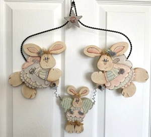 Vintage 90er bemalter Holzhase Wandbehang Deko Hase Ostern Frühling Cottagecore - Bild 1 von 10