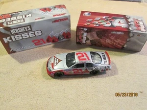 Kevin Harvick 2004 #21 Hershey's KISSES action racing Nascar Diecast 1:24 - Picture 1 of 8