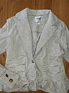 LAL Live a Little Striped Light Weight Ruffle Accent Jacket Size M ❤️tb12m11 - Picture 1 of 6
