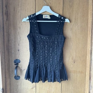 Joe Browns Black Lace Embellished Peplum Top Women’s Size 8 Sleeveless - Picture 1 of 12