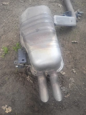 Silenciador sistema de escape trasero Volvo XC90 2008-2014 3,2 litros tracción delantera OEM Foto 1 de 2