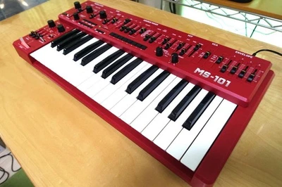 Behringer MS-101 Analog Synthesizer  - Image 1 of 4