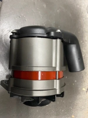 ALTERNATOR Alfa Romeo Spider BERLINA GTV With Internal Regulator 1989-1981 95AMP — 第 1/2 张图片