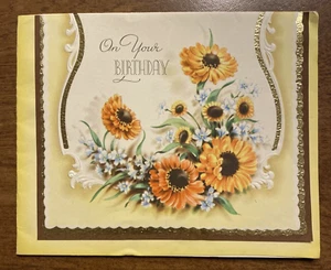 Tarjeta de felicitación de feliz cumpleaños vintage de los años 40 girasoles adorno de lámina dorada P3A - Imagen 1 de 15