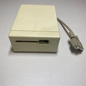 Apple External 3.5” Floppy Drive – M0130 – Vintage Mac Accessory – WORKS/TESTED - Picture 1 of 4