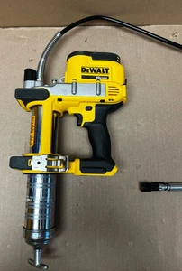 Pistola de engrase inalámbrica [Usada] (DCGG571B) DEWALT 20V MAX* (solo herramienta) - Imagen 1 de 4