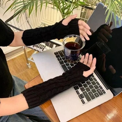 Guanti donna lunghi senza dita invernali punk maglia calda dita mezza manica;; H8Y5 - Immagine 1 di 4