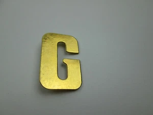 Brooch Pin Capital "G" Initial Monogram Font Gold Tone ~1 1/2" Height ~1" Length - Picture 1 of 5