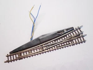 MÄRKLIN MINICLUB 8562 elektr. Weiche 13° links (99905) - Bild 1 von 1