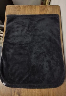 C9 By Champion Women's One Size Fuzzy Black Fleece Top Halter Wrap Bath - Image 1 of 4