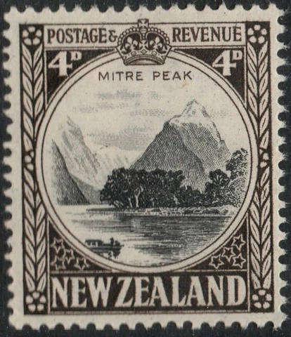 K5 -1935 PICTORIALS 4d MITRE PEAK - MINT, NEVER HINGED. ( CAT. $ 8.00 m.n.h. ) Cover