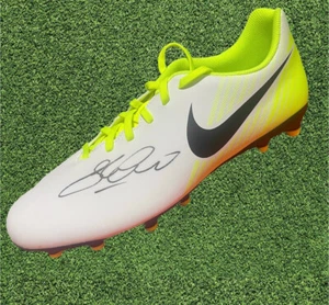 Steven Gerrard - Fútbol Liverpool - Bota Nike izquierda firmada *PRUEBA* - Imagen 1 de 4