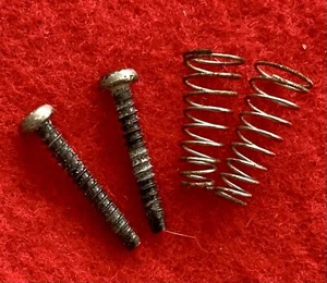 1986 Ibanez RG440 Roadstar II Electric Guitar Super 7F Pickup Mounting Screws - Picture 1 of 2