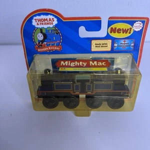NEU Thomas & seine Freunde Holzeisenbahn Zug Panzer Lok - Mighty Mac 2006 - Bild 1 von 3