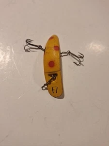 Señuelo de pesca con mosca Helin's Flatfish F7 punto amarillo 2 pandillas enganche de colección - Imagen 1 de 3