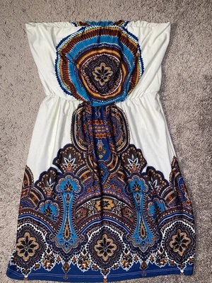 Vestido de Baile Charlotte Russe Para Mujer Sin Tirantes Estampado Boho Paisley Talla Mediana Foto 1 de 4