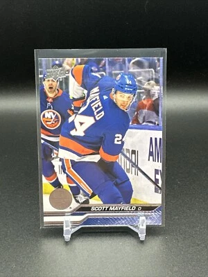 2023-24 Upper Deck Extended Hockey #586 Scott Mayfield - New York Islanders - Image 1 of 2