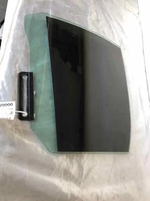 Ford Escort 1997-2002 puerta trasera ventana de vidrio con conductor tintado izquierda izquierda izquierda Foto 1 de 4