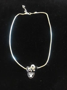 Oakland Raiders FiveBead Necklace Brand New In Package - Picture 1 of 2