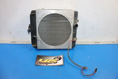 Arctic Cat 650 2005 4x4 V2 motor automático radiador motor refrigeración Foto 1 de 4