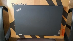 Lenovo ThinkPad P15 Gen1, Intel i7-10850H, 16GB RAM, T1000, 512 GB NVMe, 4K UHD. - Afbeelding 1 van 15