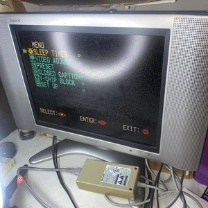 Vintage Sharp Aquos LC-15B4U-S 13" LCD Color Gaming TV with Adapter Tested - Picture 1 of 15
