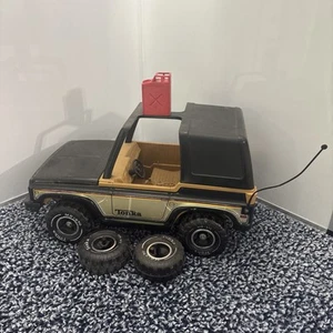 Vintage Tonka Bronco Truck MR-970 Jeep Black & Gold. Gas Can, Spare Tires - Picture 1 of 14
