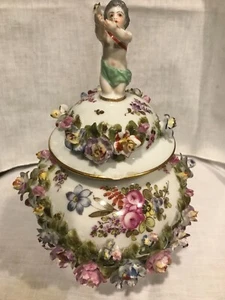 "Carl Thieme Meissen coperchio finale cherubino verniciato a mano multicolore floreale incrostato 10" - Foto 1 di 10