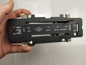 OEM Ford D6AZ-19980-F Dashboard Heater / Defrost Control Unit NIB - Picture 1 of 7