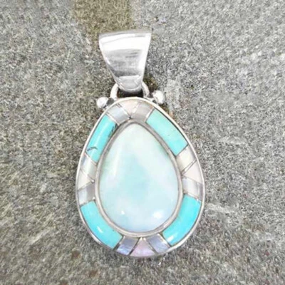 Ofrendas Sajen 925 SS Colgante Larimar con Concha y Bella Durmiente Turquesa Foto 1 de 3
