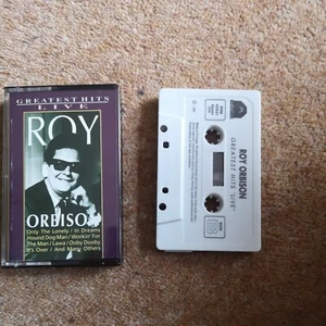 ROY ORBISON * GREATEST HITS LIVE * CASSETTE ALBUM EXCELLENT 1992 - Picture 1 of 2