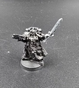Rune Priest Space Wolves Space Marines Warhammer 40K 3rd Edition -2003- - Picture 1 of 2
