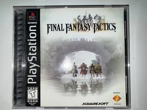 Final Fantasy Tactics (Sony PlayStation 1, 1998) CIB COMPLETO ETIQUETA NEGRA PS1 - Imagen 1 de 4