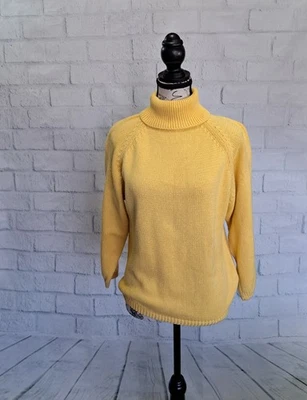 Talla S Cambridge Dry Goods $89 cuello de tortuga amarillo Foto 1 de 4