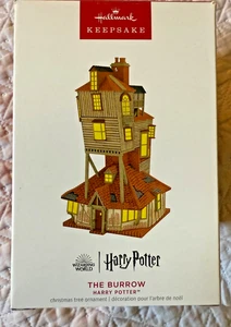 Hallmark Andenken Harry Potter The Burrow 2023 Ornament - Bild 1 von 1