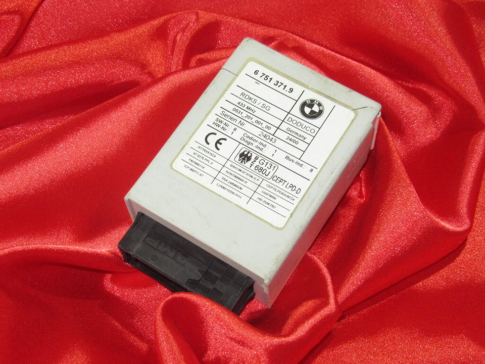 MÓDULO CONTROL PRESIÓN NEUMÁTICOS BMW E46 E39 E38 E53 SERIE 3 5 7 X5 RDC 6751371 Foto 1 de 4