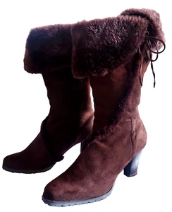 Brown Suede Womans Vintage Boots Size 10 (NEW) - Picture 1 of 4