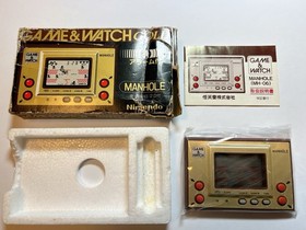 NINTENDO GAME AND & WATCH Manhole 1981 with the BOXRetro Vintage From Japan