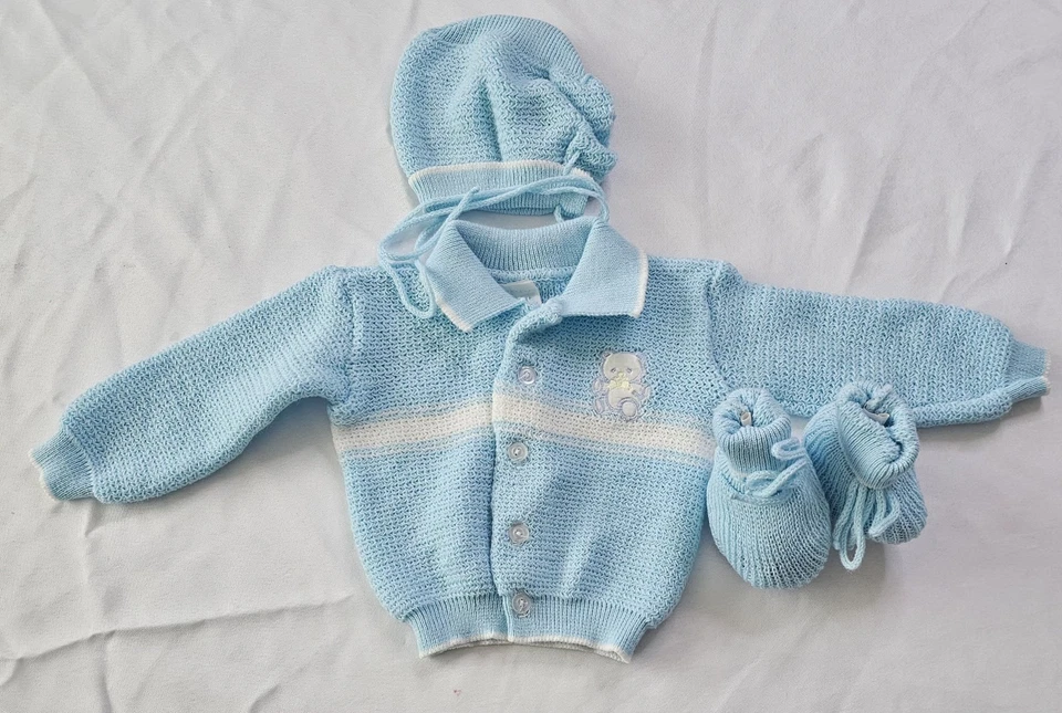 Cárdigan Suéter Sombrero Zapatos Botines Bebé Infantil 3 Piezas Bright Future De Colección Foto 1 de 4